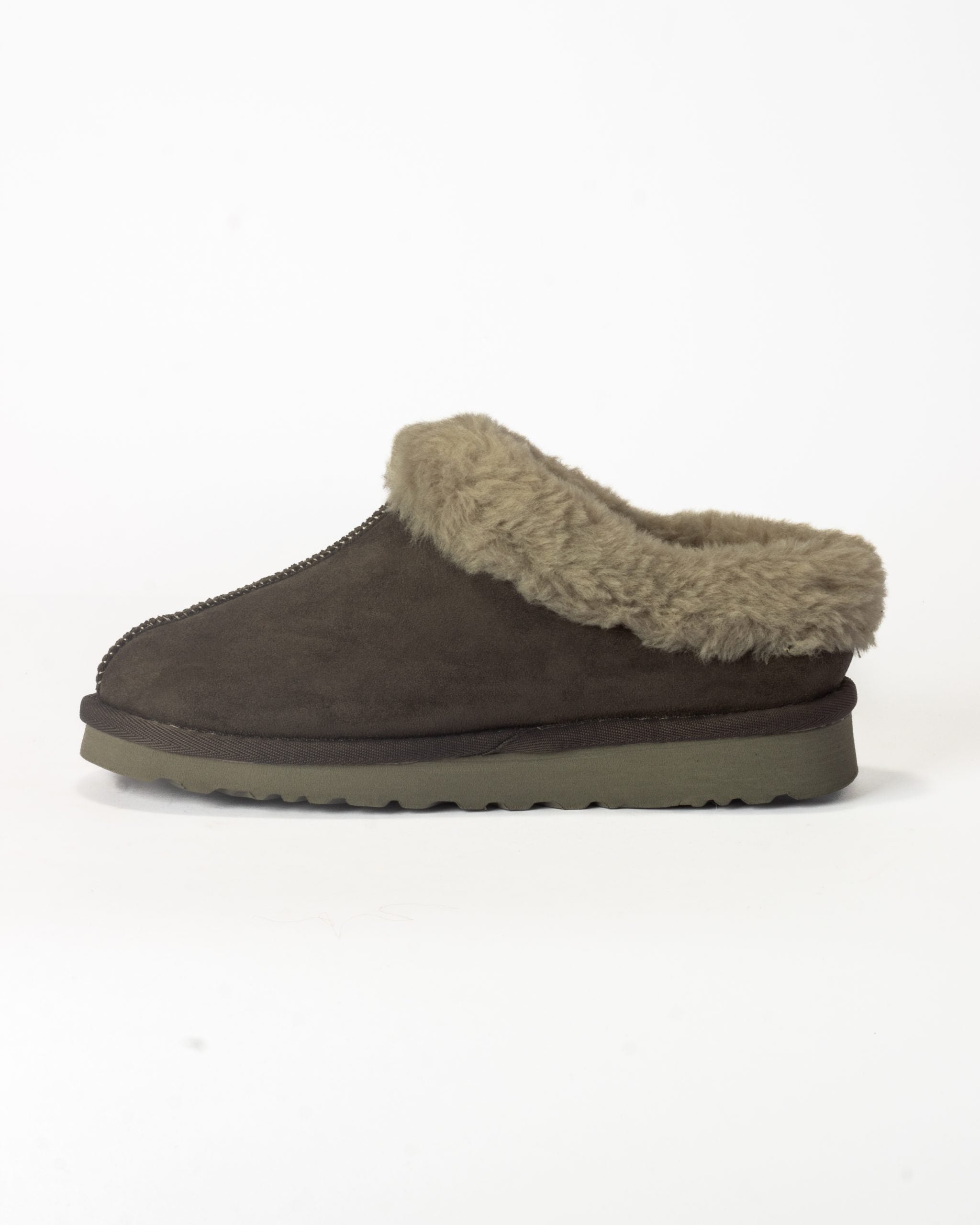 UGG-10