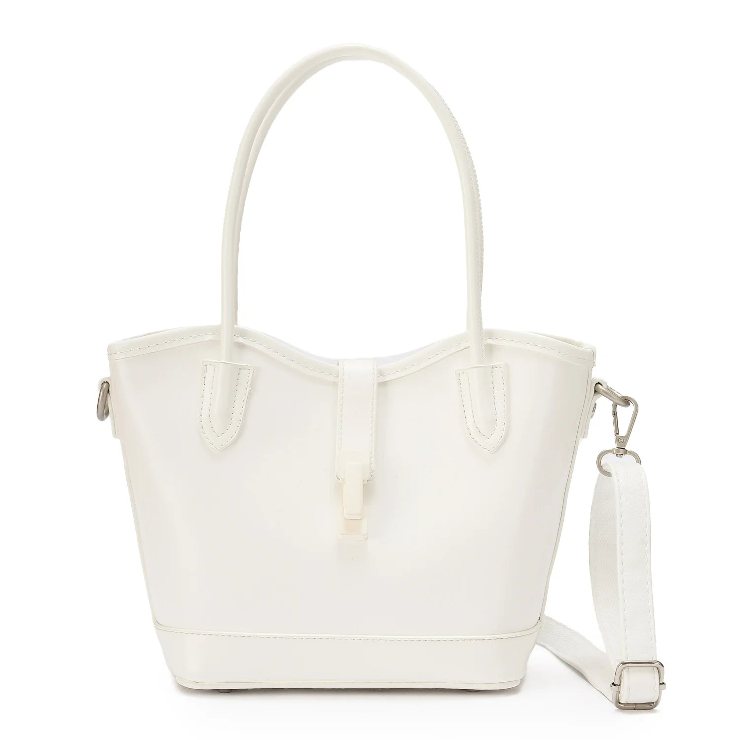 MA1542 White