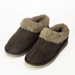 UGG-10
